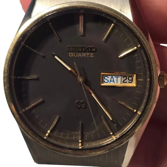 Vintage Seiko Quartz Two-Tone Watch Old‎ Money Classic Minimal Day Date Timeless - Picture 5 of 15